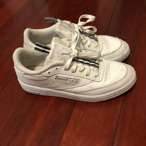 white rebook classic sneakers